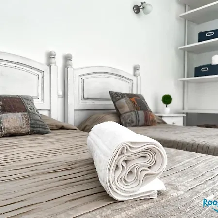 Mar Wifi Free , Private Bathroom And Terrace Apartment *