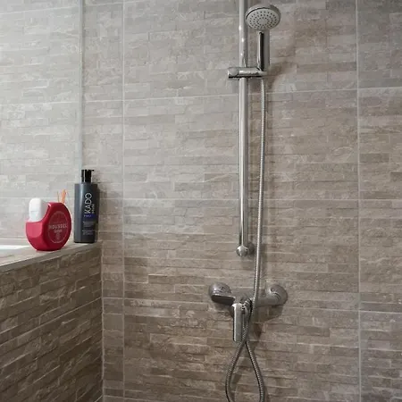 Mar Wifi Free , Private Bathroom And Terrace Apartment